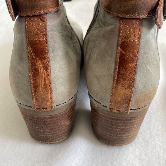 Dansko Leather Distressed Booties 38=7.5-8 - Picture 3 of 11